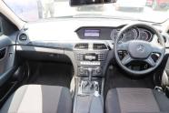 Mercedes Benz-C220