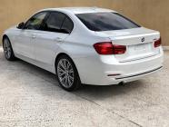 BMW-318i