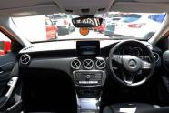 Mercedes Benz-A180