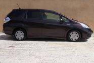 Honda-FIT Shuttle