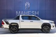 Toyota-Hilux Revo