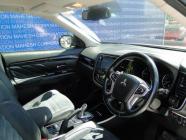 Mitsubishi-Outlander